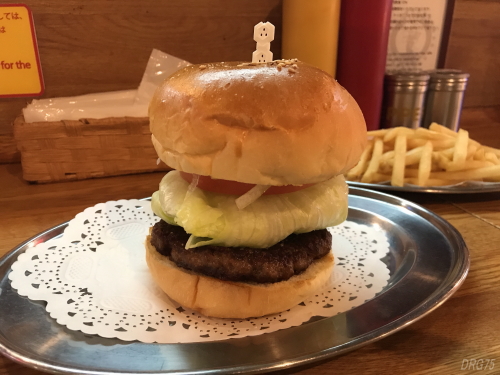 横須賀ハニービーのハンバーガー