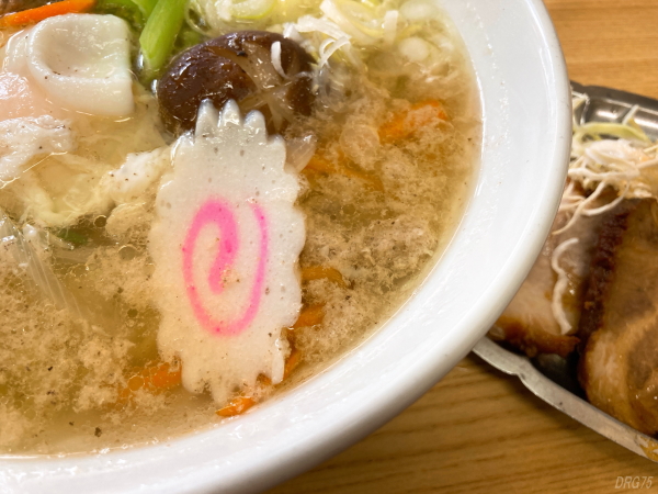 川崎丸大ホール五目ラーメンのスープ