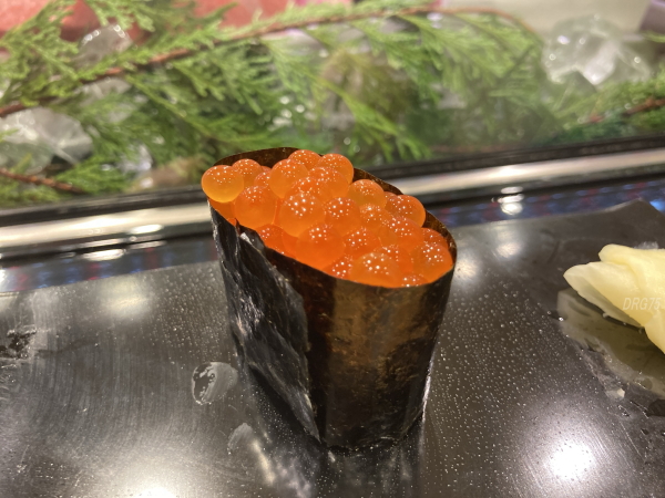 豊洲の寿司大の生いくら