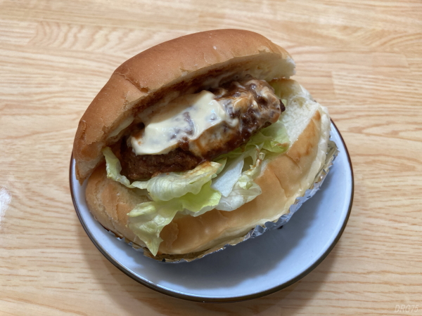 弘明寺フリアンドサンドーレのハンバーガー