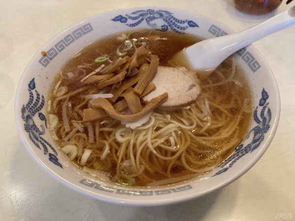 丸福飯店のラーメン