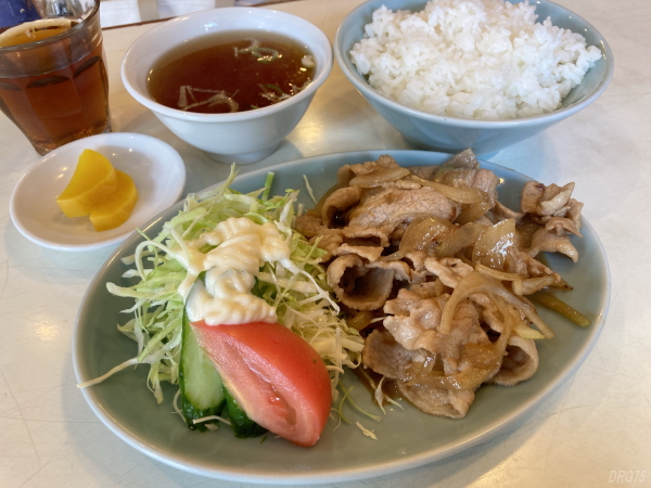 丸福飯店の焼肉定食