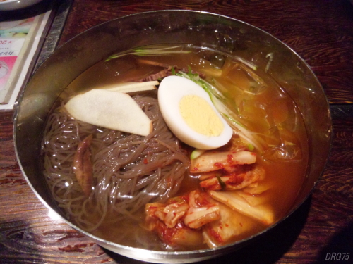 神奈川県横浜市中区長者町の東北大飯店の冷麺