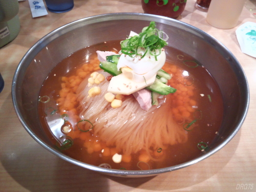 大阪鶴橋冷麺館のコーン冷麺