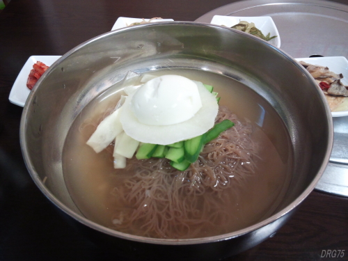 横浜市阪東橋の南山亭の冷麺