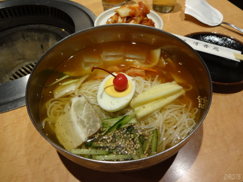 東京都新宿の清香苑の冷麺