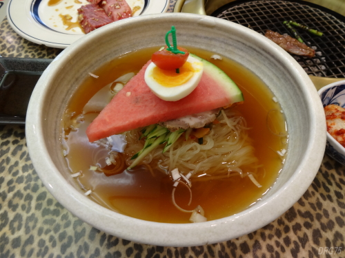 横浜市関内の関内苑の冷麺